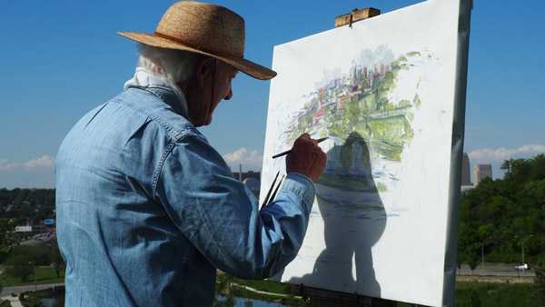 Elderly-drawing-outside Elderly-drawing-outside